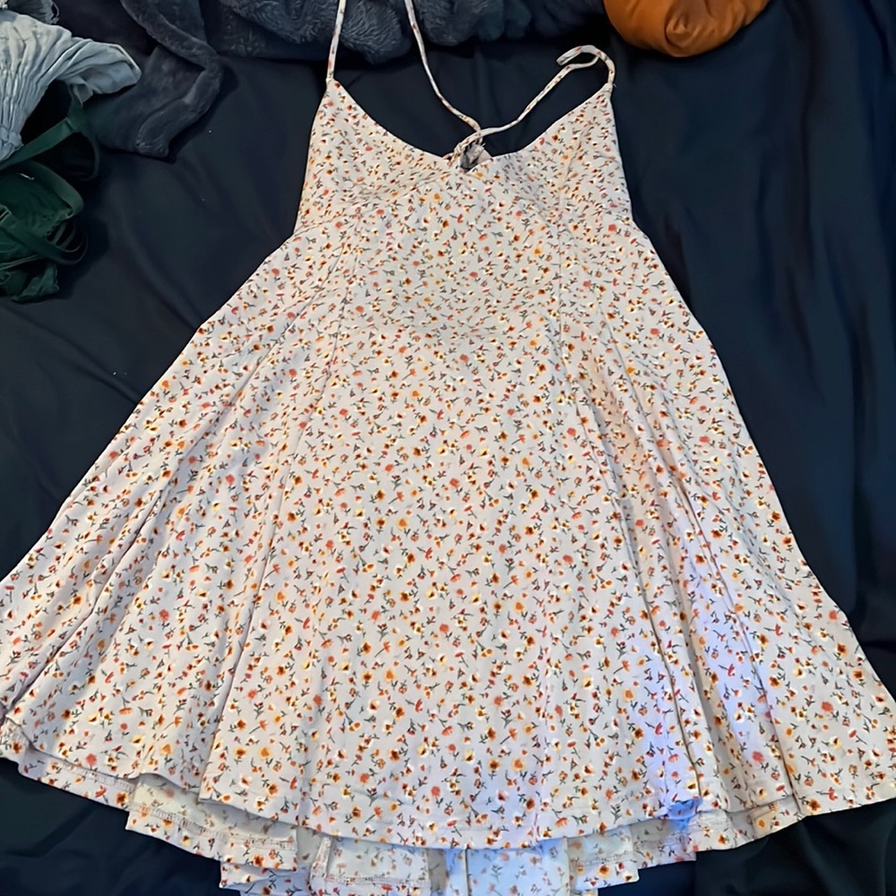 Large forever 21 floral summer dress